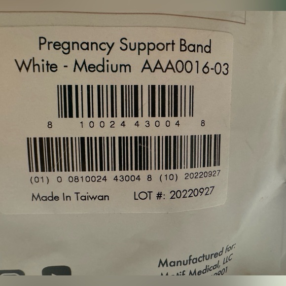 New Motif Medical Pregnancy Support Band, Medium, White - Picture 6 of 7